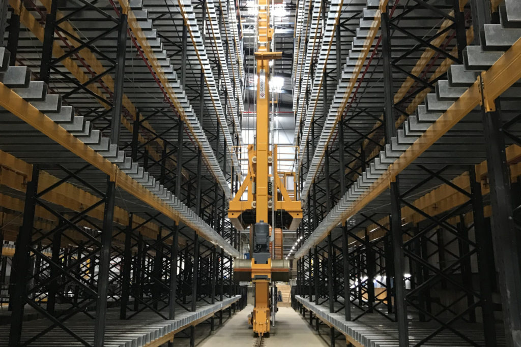 Warak and Consoveyo design the first stacker crane for stacks up to 5.5